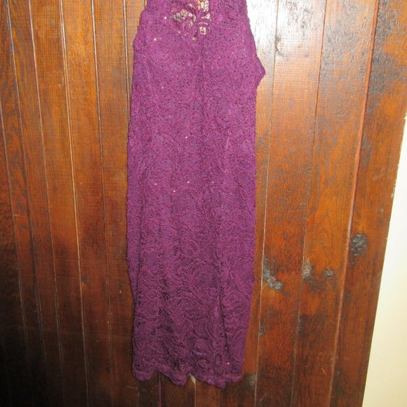 NWOT Speechless Juniors' Halter Style Party Cocktail Dress Size 11 Burgundy - Picture 7 of 8